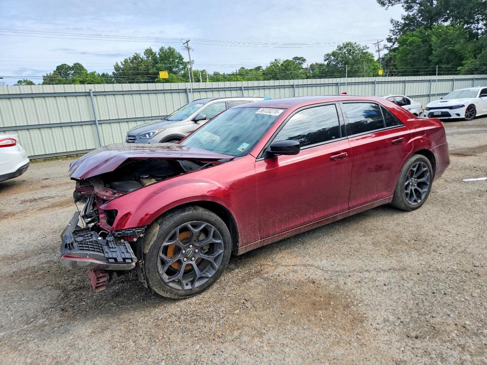 2019 CHRYSLER 300 TOURING - 1
