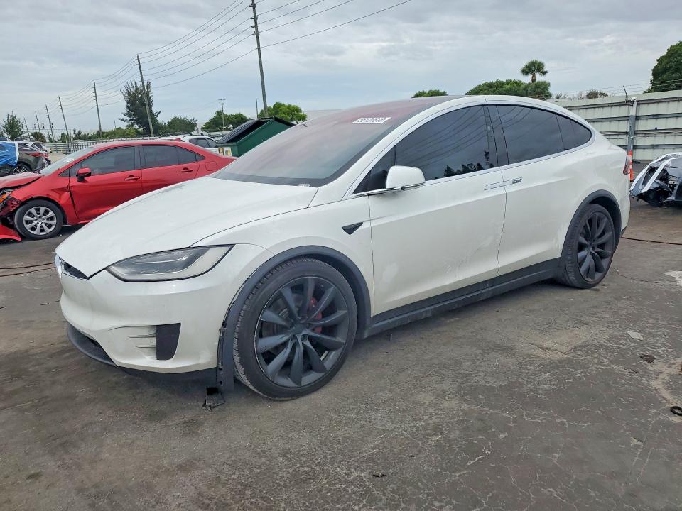 2017 TESLA MODEL X - 1
