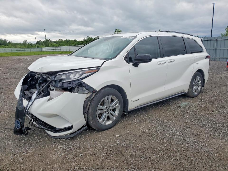 2021 TOYOTA SIENNA LE - 1