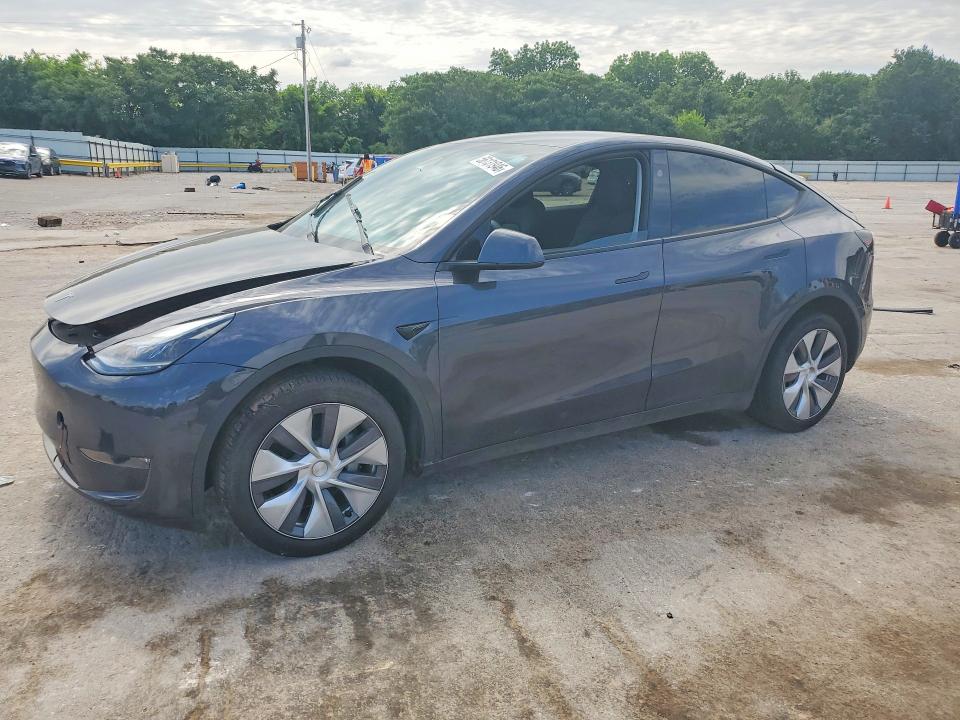 2024 TESLA MODEL Y - 1
