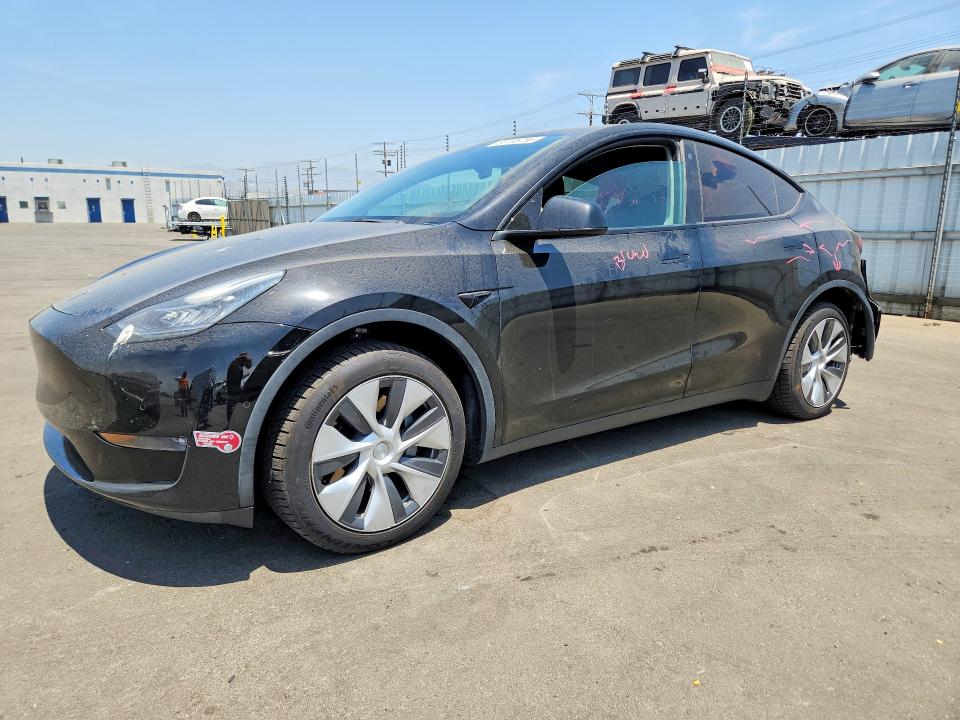2022 TESLA MODEL Y - 1