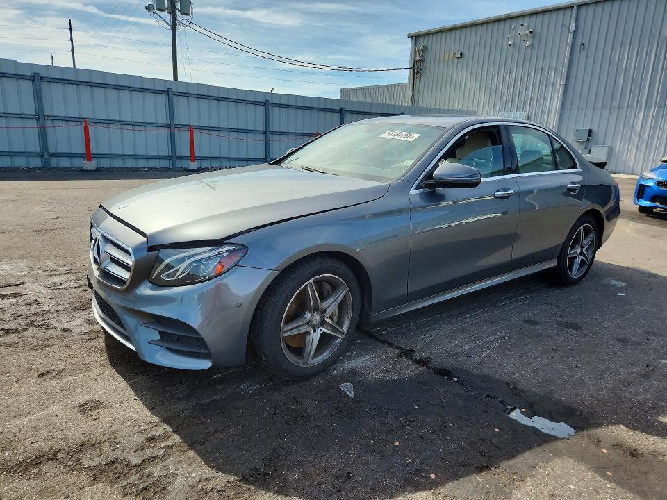 2017 MERCEDES-BENZ E 300 4MATIC - 1