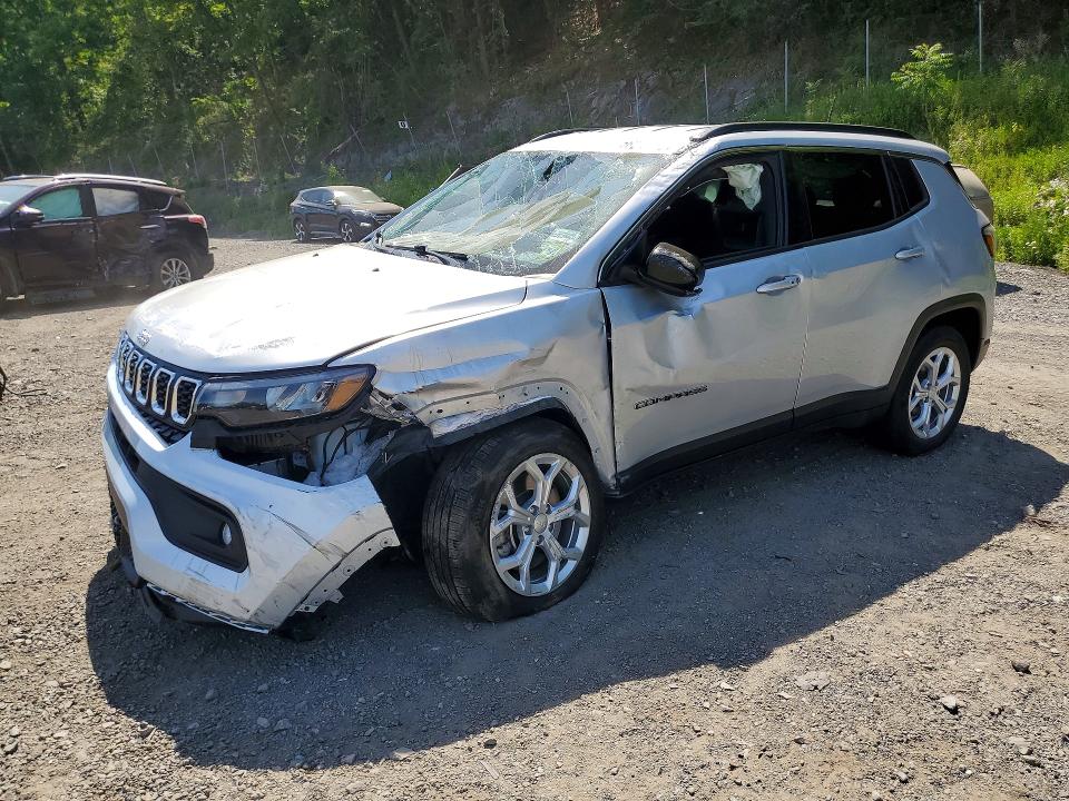 2024 JEEP COMPASS LATITUDE - 1