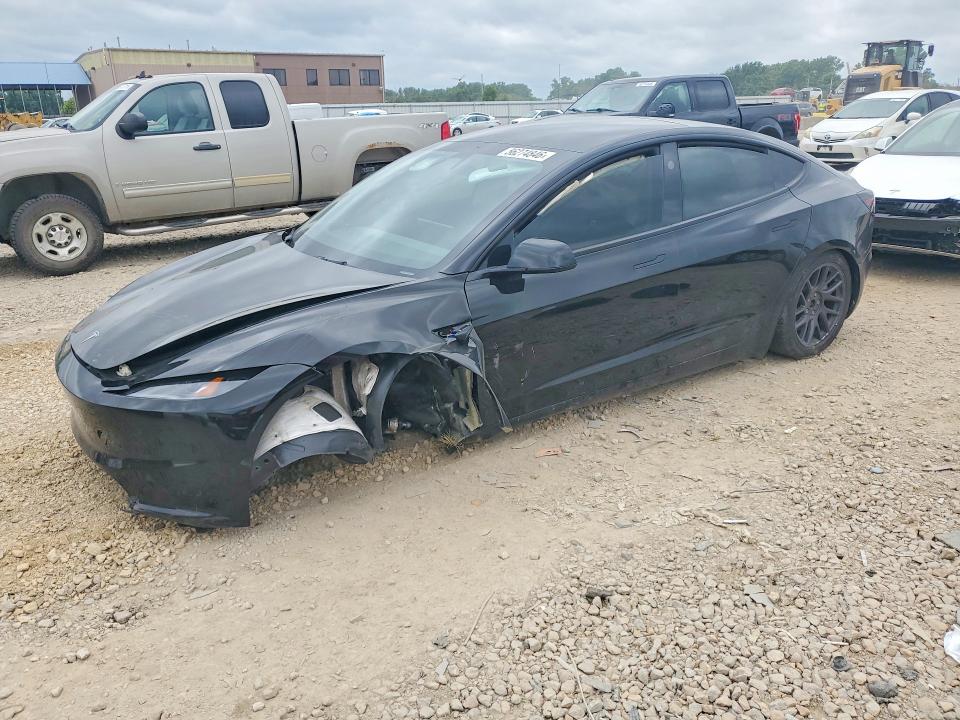 2025 TESLA MODEL 3 - 1