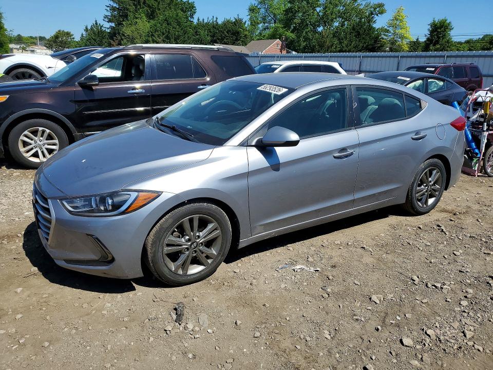 2017 HYUNDAI ELANTRA SE - 1