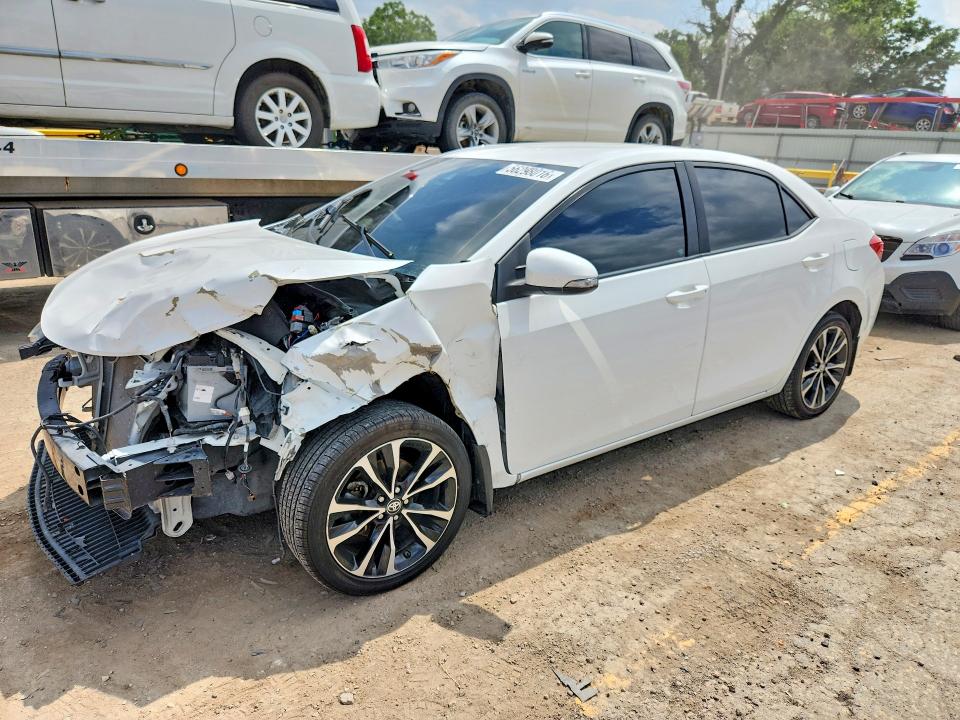 2017 TOYOTA COROLLA SE - 1