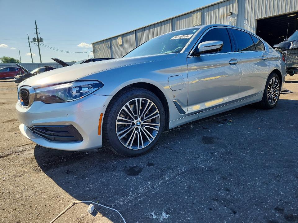 2019 BMW 530E - 1