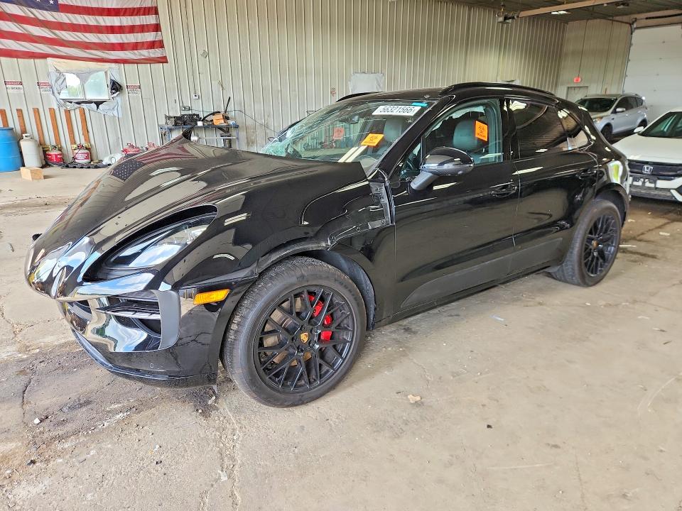 2021 PORSCHE MACAN GTS - 1