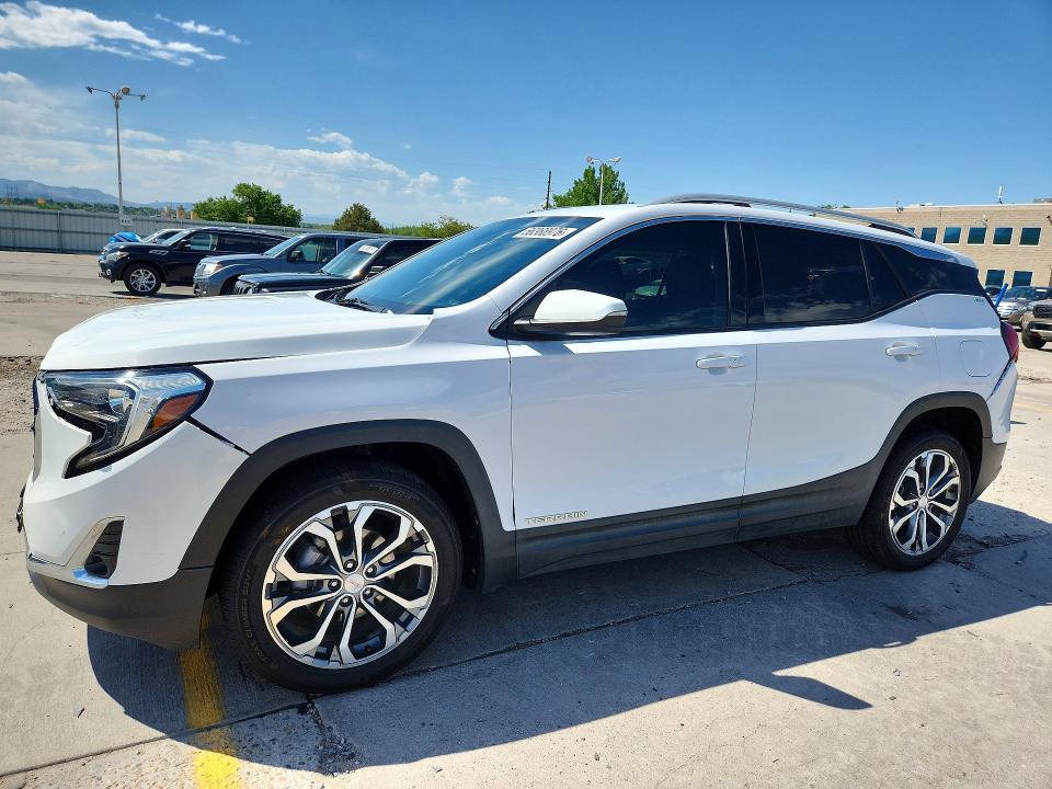 2021 GMC TERRAIN SLT - 1
