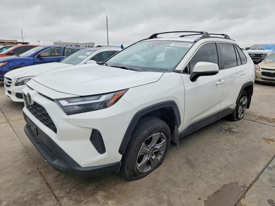 2024 TOYOTA RAV4 XLE - 1