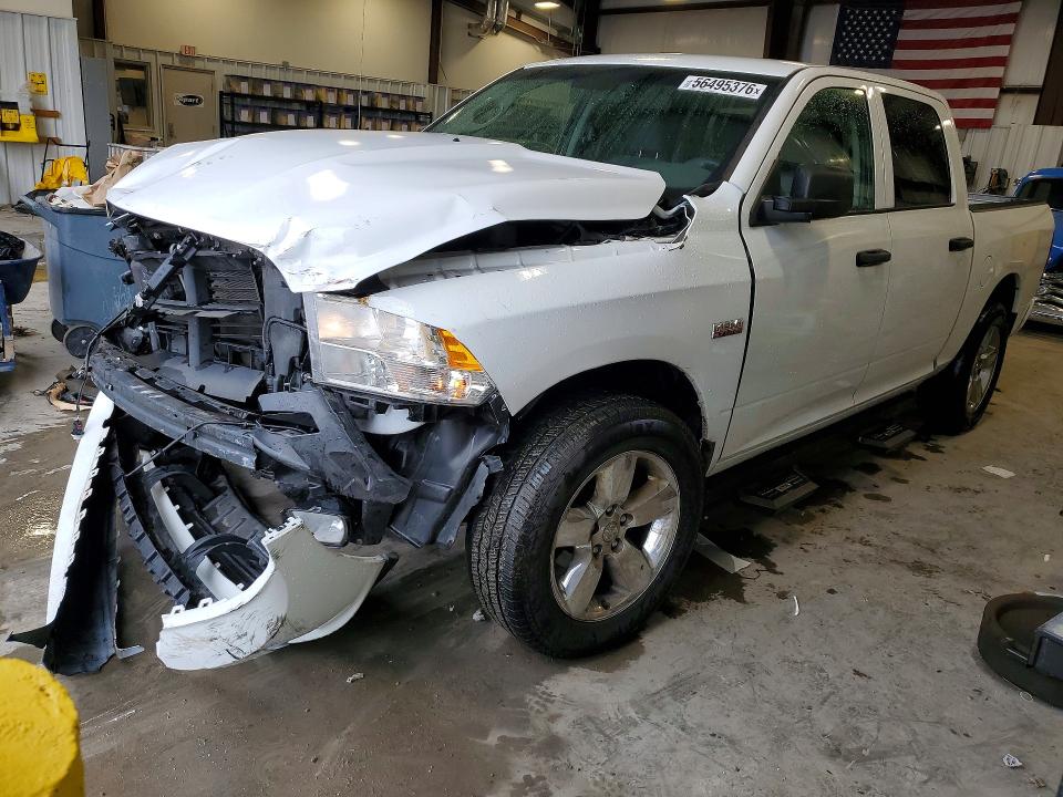 2020 RAM 1500 CLASSIC TRADESMAN - 1