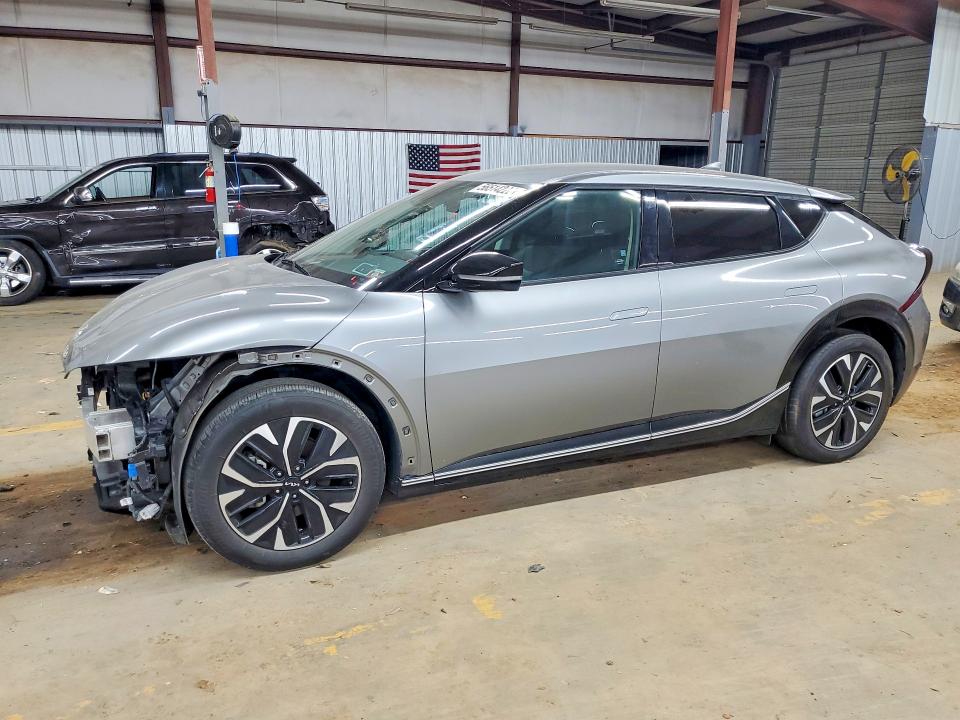 2023 KIA EV6 WIND - 1