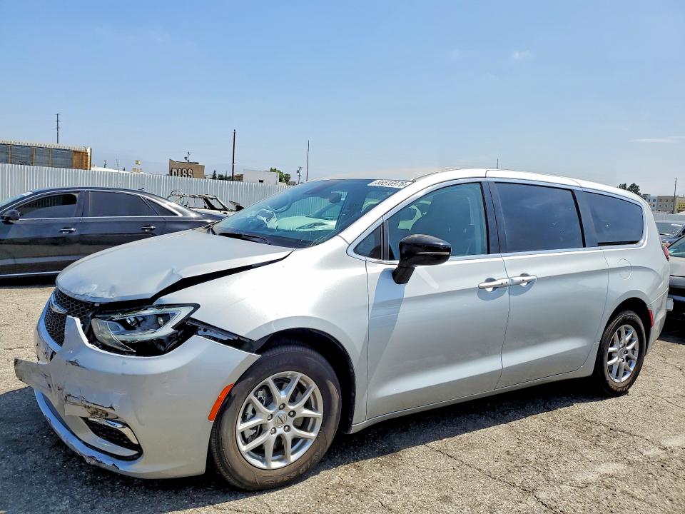 2024 CHRYSLER PACIFICA - 1