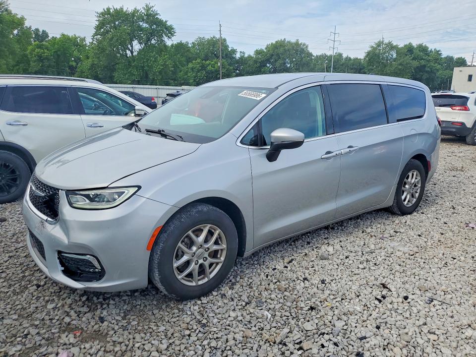 2023 CHRYSLER PACIFICA TOURING L - 1