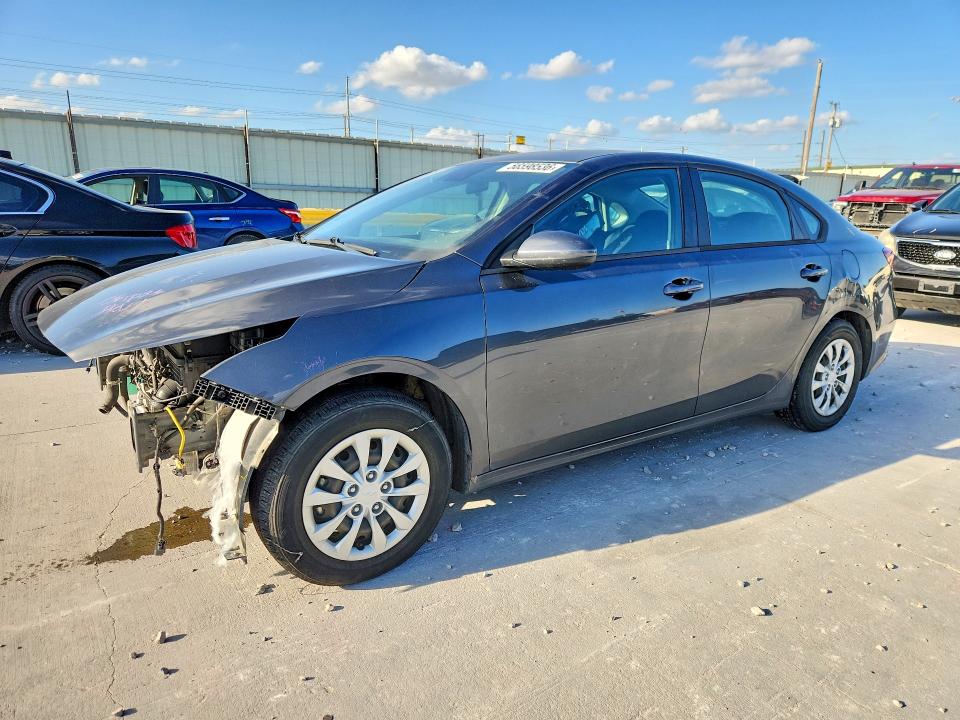 2022 KIA FORTE FE - 1