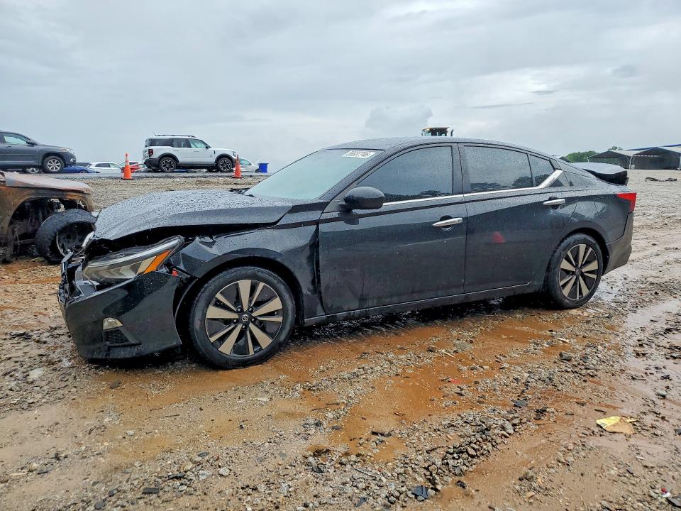 2022 NISSAN ALTIMA SV - 1