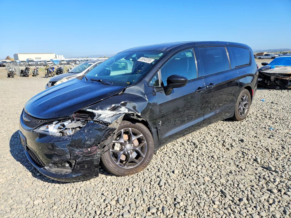 2019 CHRYSLER PACIFICA TOURING PLUS - 1