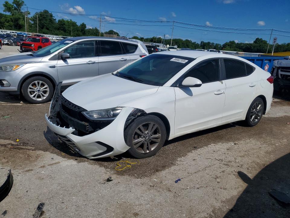 2017 HYUNDAI ELANTRA SE - 1