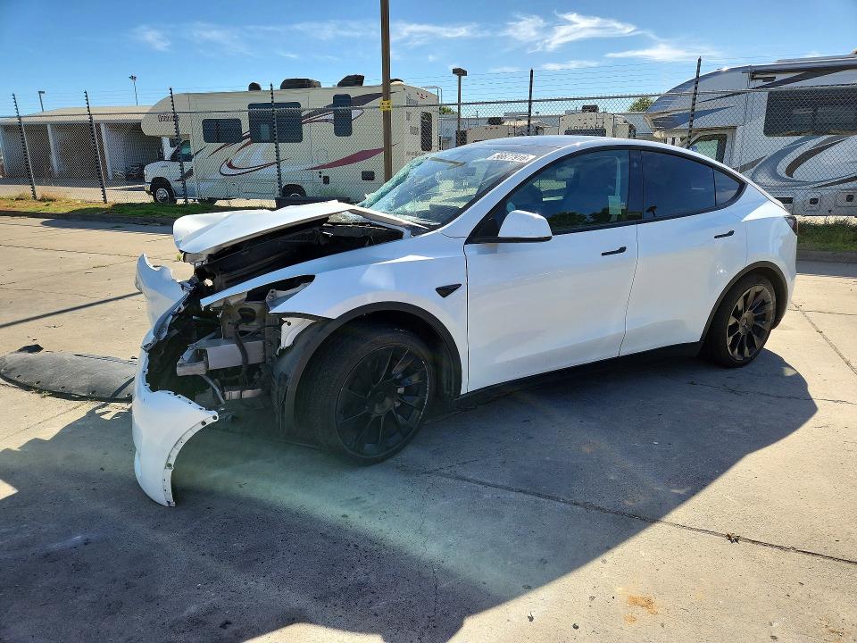 2022 TESLA MODEL Y - 1