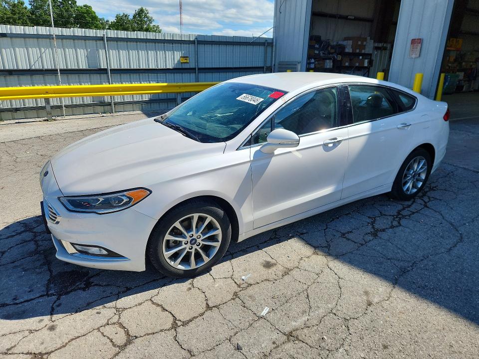 2017 FORD FUSION SE - 1