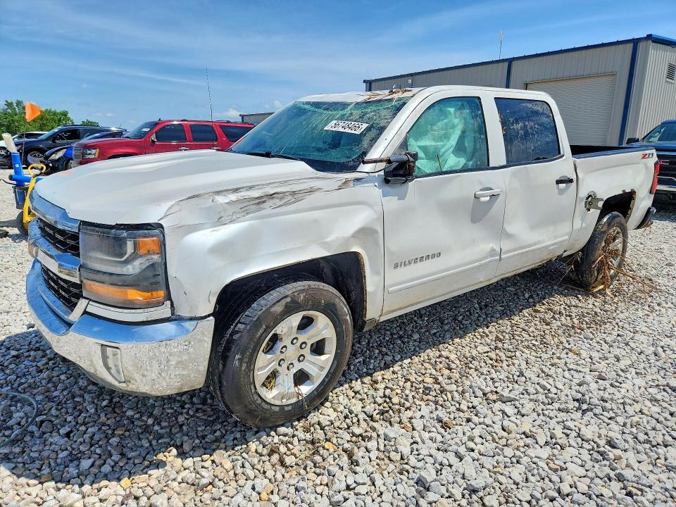 2017 CHEVROLET SILVERADO K1500 LT - 1