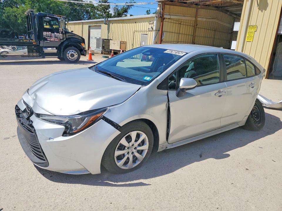 2025 TOYOTA COROLLA LE - 1