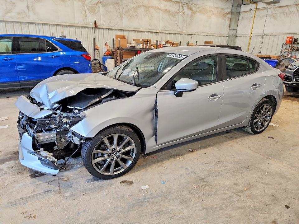 2018 MAZDA 3 TOURING - 1