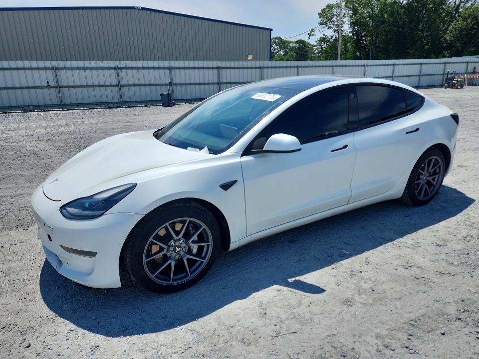 2021 TESLA MODEL 3 - 1