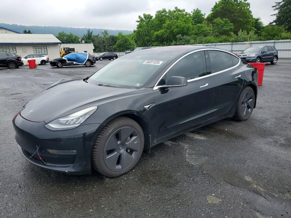 2018 TESLA MODEL 3 - 1