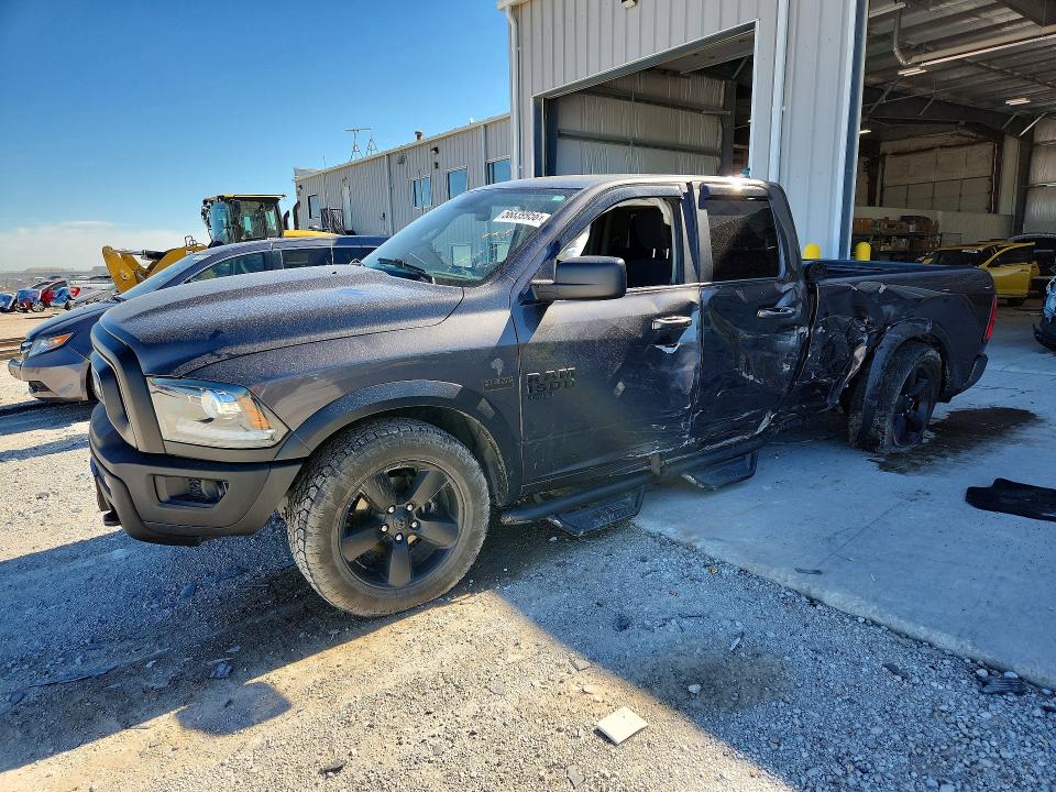 2019 RAM 1500 CLASSIC SLT - 1