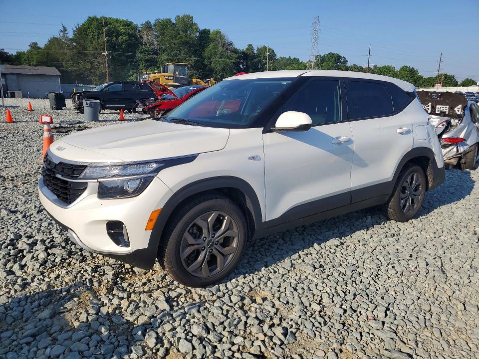 2024 KIA SELTOS LX - 1