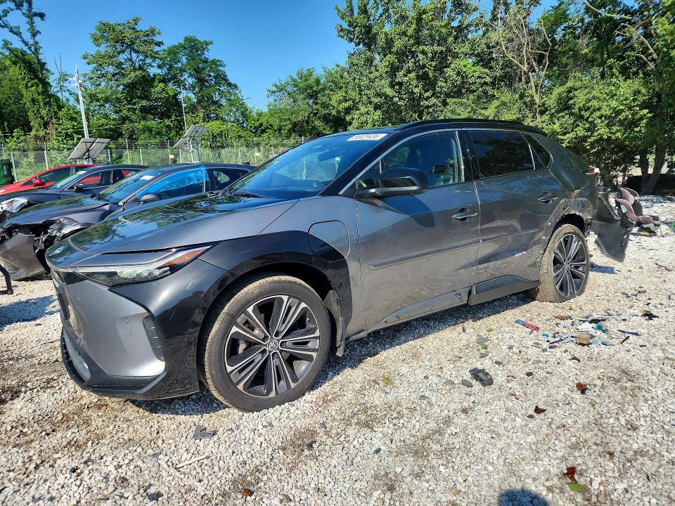 2023 TOYOTA BZ4X LIMITED - 1