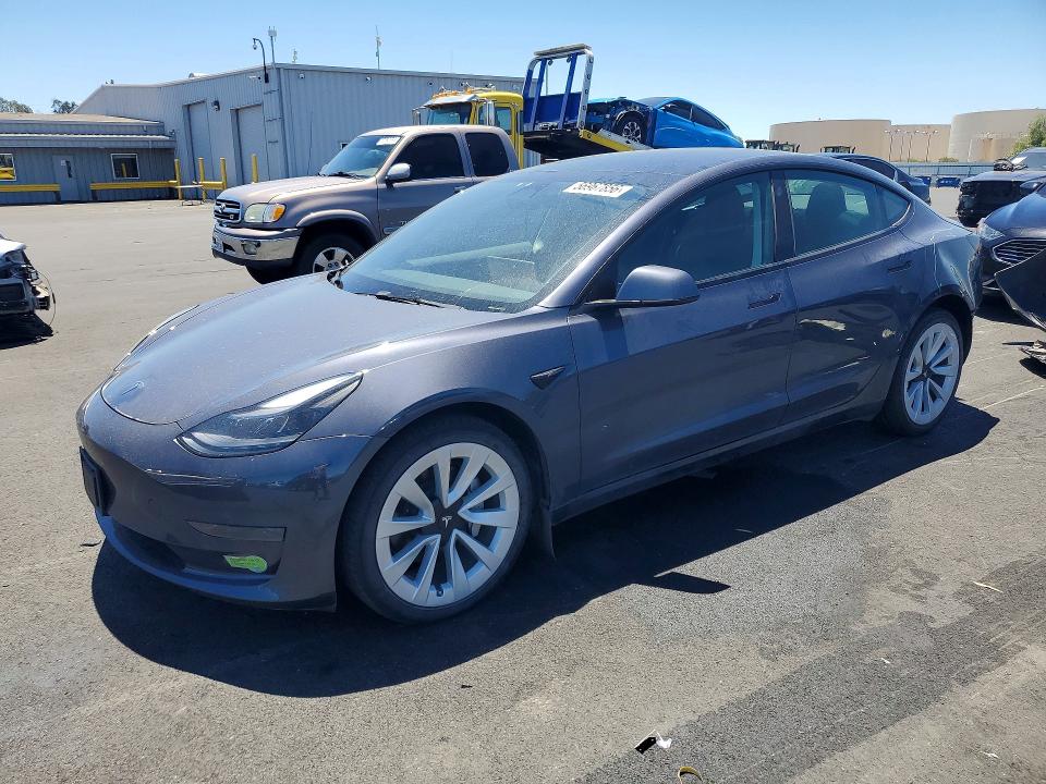 2023 TESLA MODEL 3 - 1
