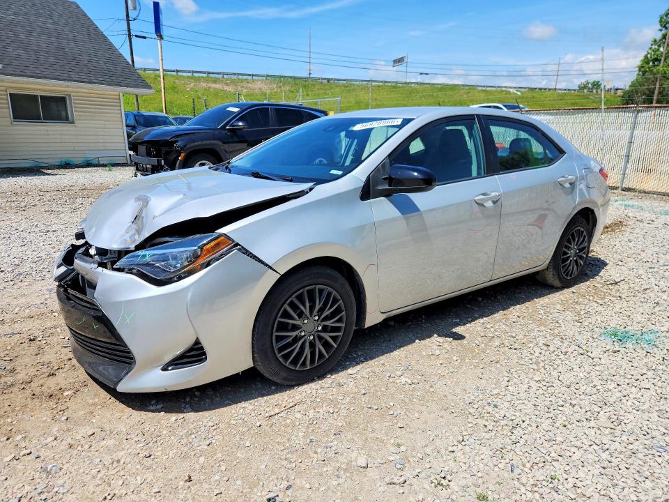 2019 TOYOTA COROLLA LE - 1