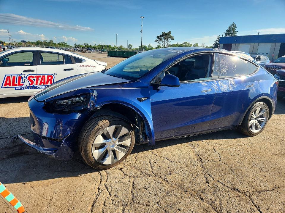 2023 TESLA MODEL Y - 1