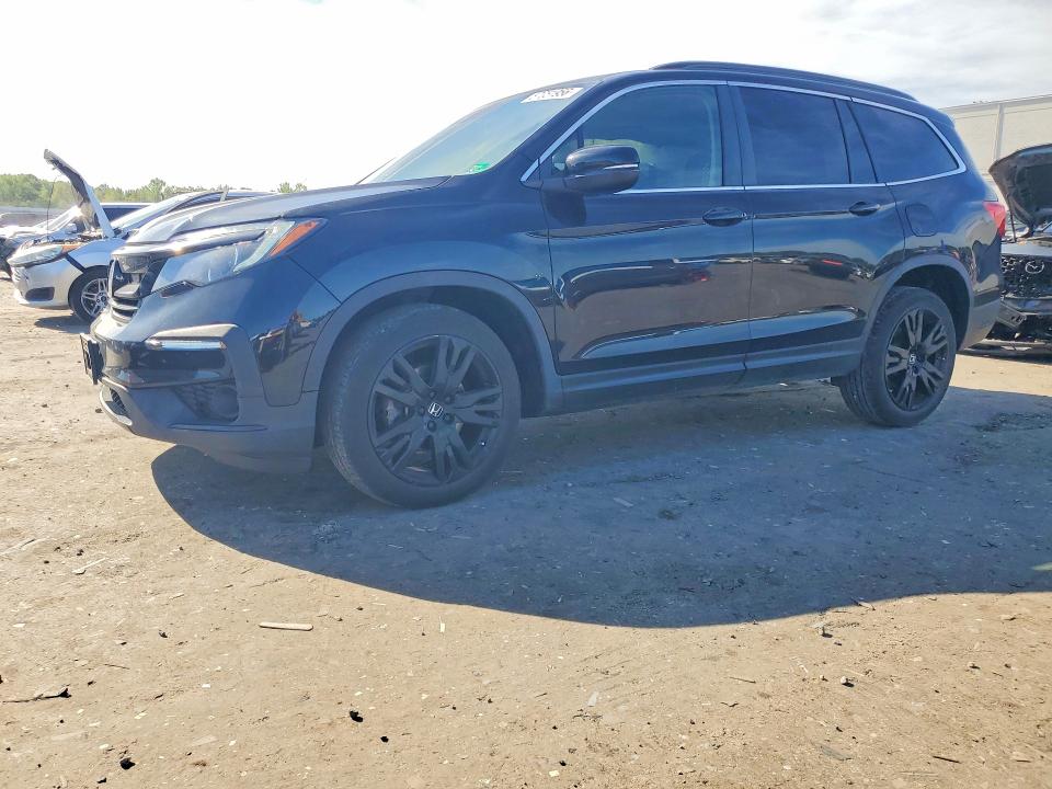 2021 HONDA PILOT SE - 1