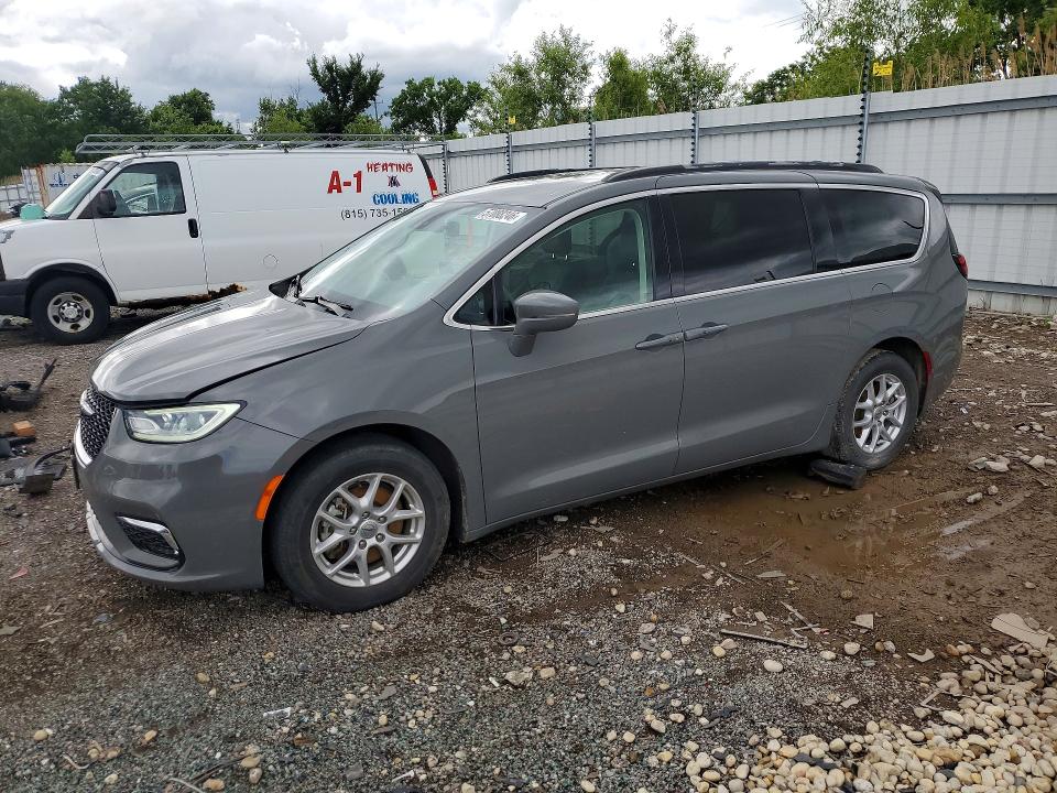 2022 CHRYSLER PACIFICA TOURING L - 1