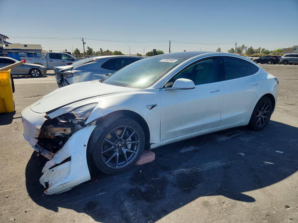 2020 TESLA MODEL 3 - 1