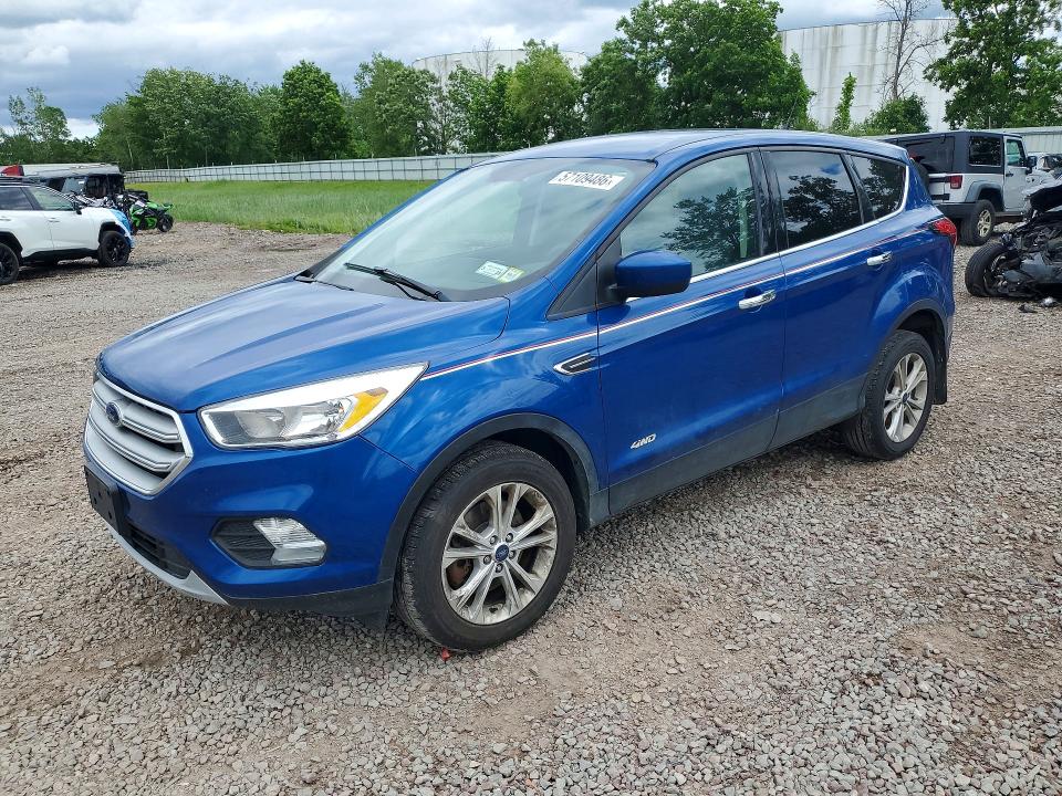 2019 FORD ESCAPE SE - 1