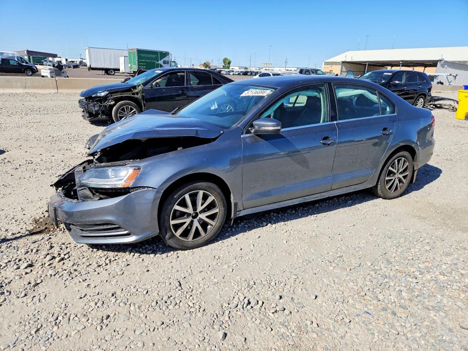 2017 VOLKSWAGEN JETTA SE - 1