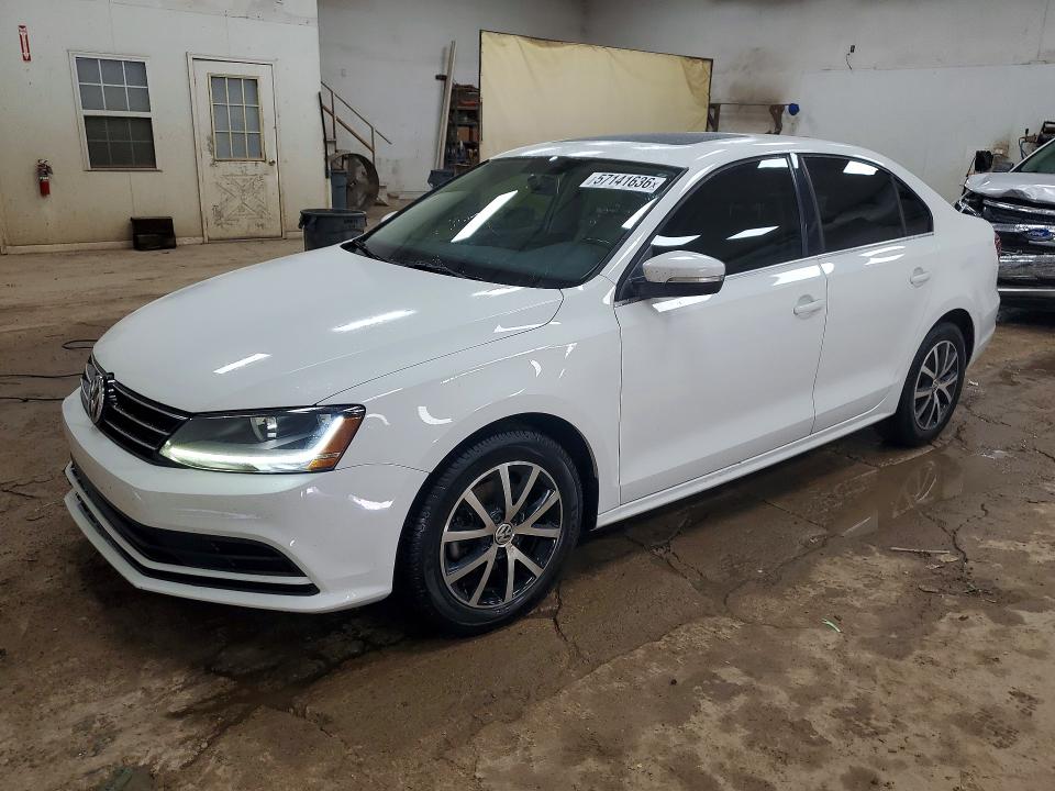 2017 VOLKSWAGEN JETTA SE - 1