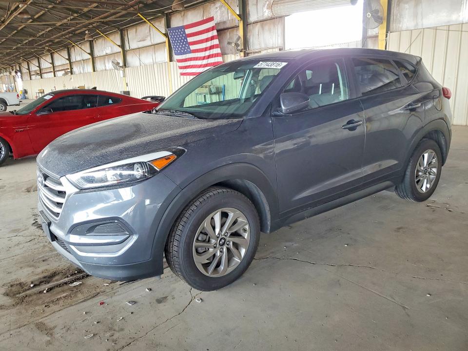 2017 HYUNDAI TUCSON SE - 1