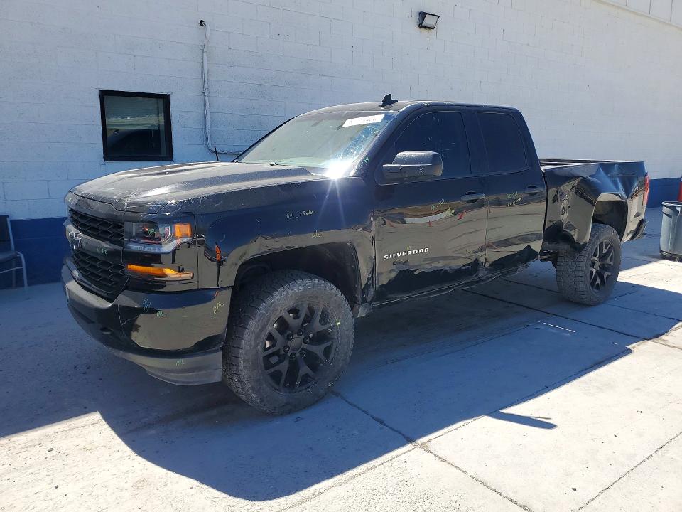 2018 CHEVROLET SILVERADO K1500 CUSTOM - 1