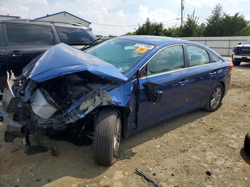 2017 HYUNDAI SONATA SE - 1