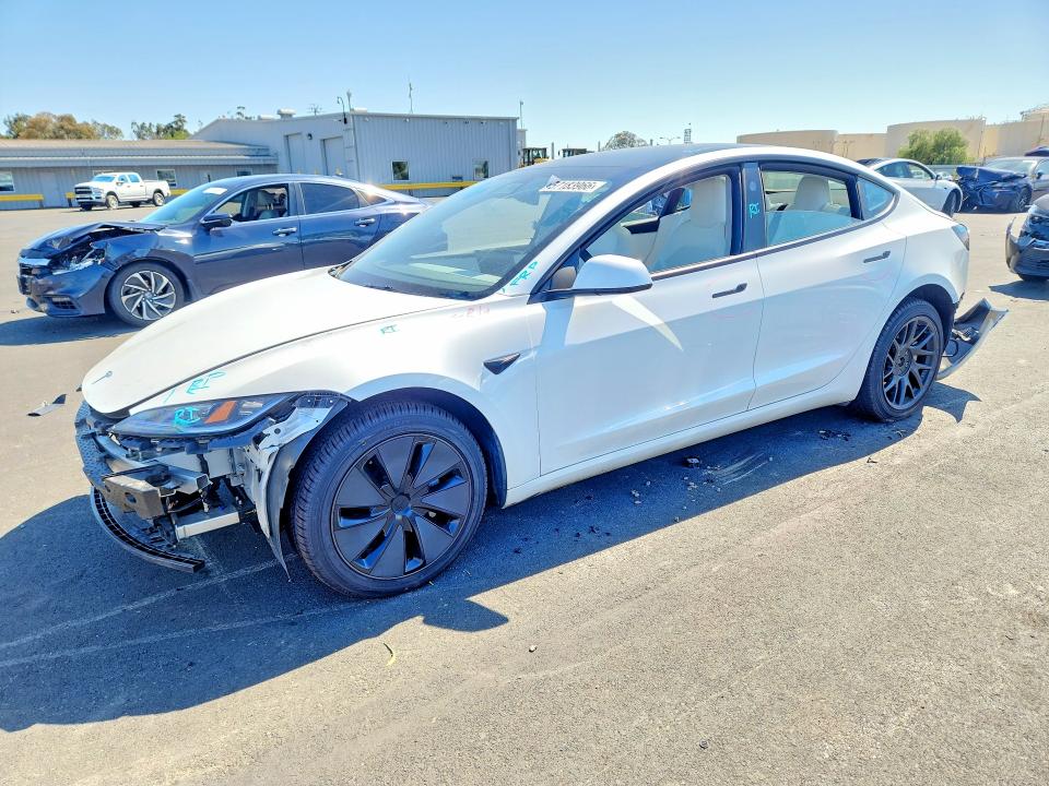 2024 TESLA MODEL 3 - 1