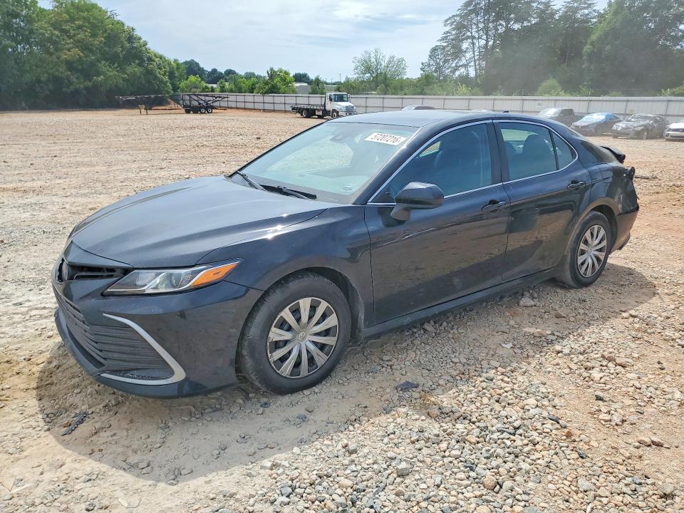 2023 TOYOTA CAMRY LE - 1