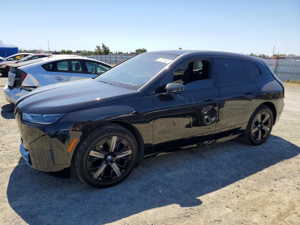 2024 BMW IX XDRIVE50 - 1