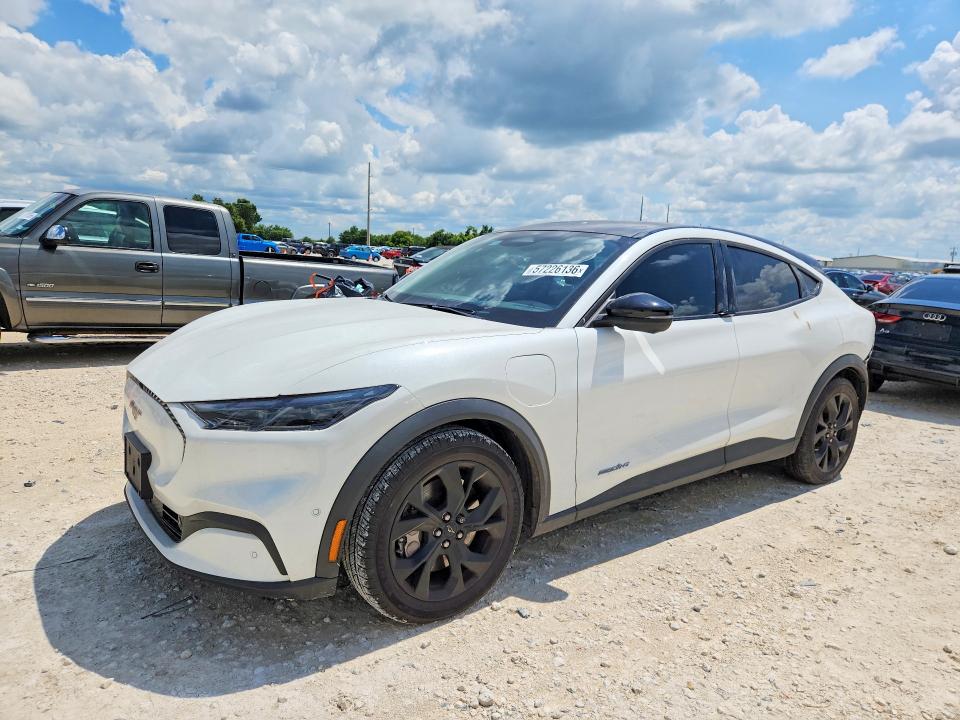 2024 FORD MUSTANG MACH-E SELECT - 1