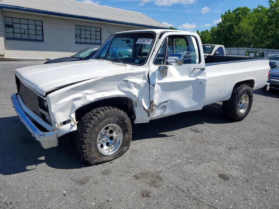 1984 CHEVROLET C10 - 1