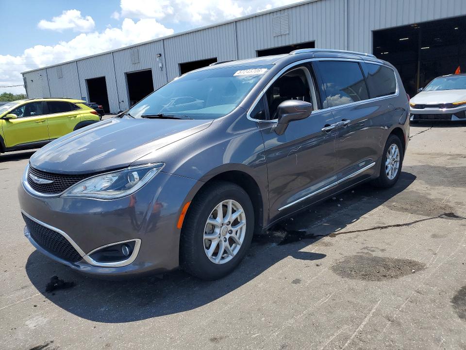 2020 CHRYSLER PACIFICA TOURING L - 1